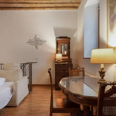 Apartmán Zola, Charme E Vista Nel Cuore Di *